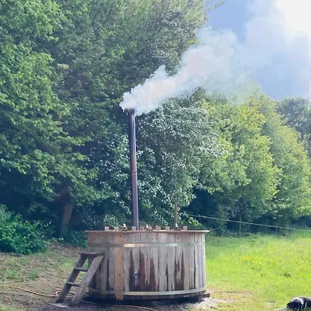 Luxuszelt Glamping With Outdoor Wood-fired Hot Tub Vissenbjerg